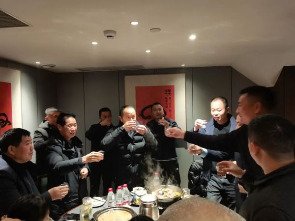 長沙太空金路橋材料有限公司,雙鋼輪壓路機(jī),福格勒瀝青攤鋪機(jī),AC系列,AF系列,SBS系列 長沙太空金路橋材料有限公司,雙鋼輪壓路機(jī),福格勒瀝青攤鋪機(jī),AC系列,AF系列,SBS系列